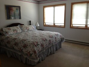 3 bedrooms, free WiFi, bed sheets