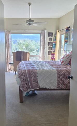 2 chambres, fer et planche à repasser, Wi-Fi, literie fournie
