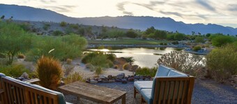Casa de Vistas~ 2bdr 2bath with a view!