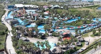 Cozy Cottages by the Bay