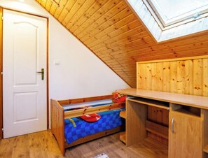 3 bedrooms, Internet