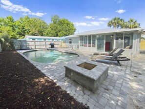 Pool - "Wanna Go Back" | Private Pool | Steps to the Beach (Panama City Beach)