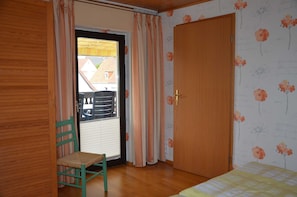 2 habitaciones, cuna de viaje, wifi y ropa de cama 