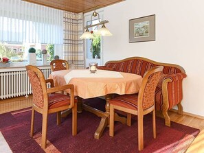 Dining - Ferienwohnung Flut - Ferienwohnungen im Haus Nordseebrise (Neuharlingersiel)
