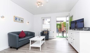 TV - Ferienwohnung 2 - Haus Windliese (Esens)