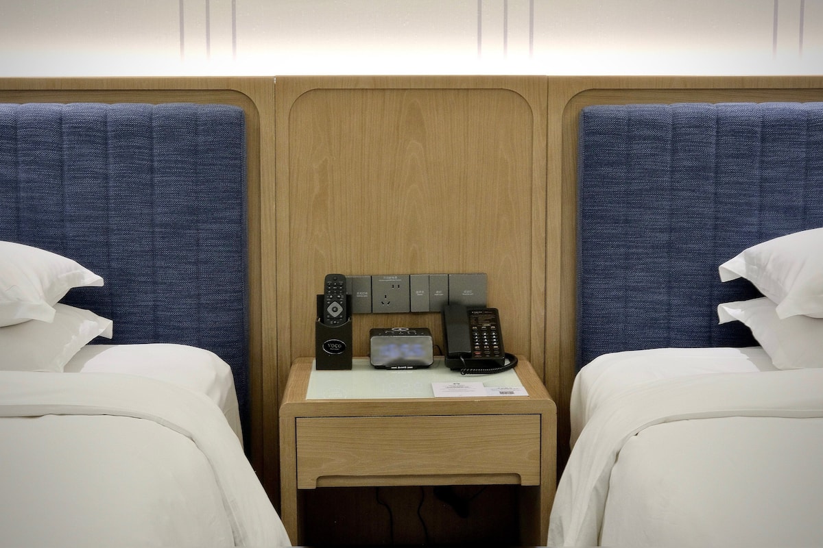 Minibar, in-room safe, desk, blackout drapes