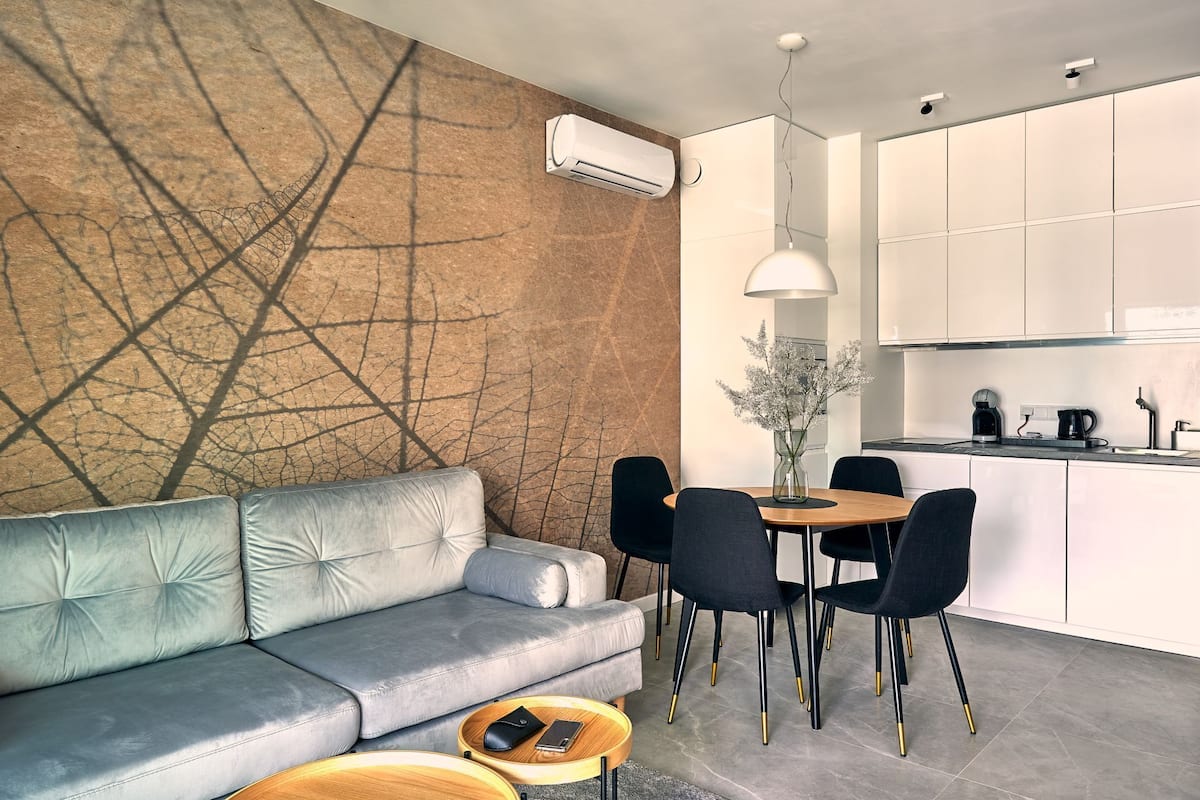 Comfort Apartment | 1 bedroom, in-room safe, soundproofing, iron/ironing board