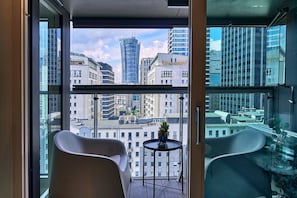 Televisión LCD 43 pulgadas con canales de televisión por cable