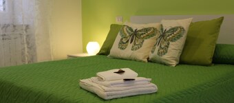 The flower garden / Hydrangea Room