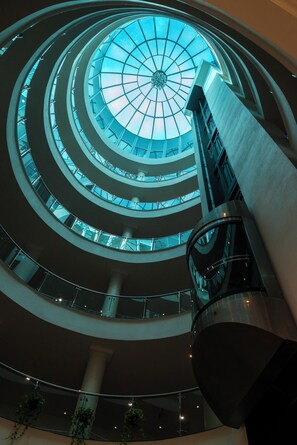 Lift - Era Palace Hotel (Batumi)