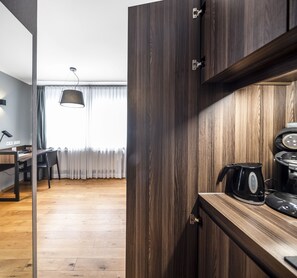 Flat-screen TV, offices - Living-World (Heidelberg)