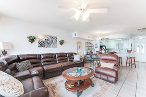 TV - Waterfront Canal Views | Spacious Deck & Fishing Access (Corpus Christi)