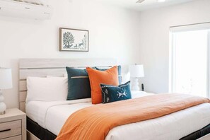 10 quartos, ferros/tábuas de passar roupa, Wi-Fi de cortesia