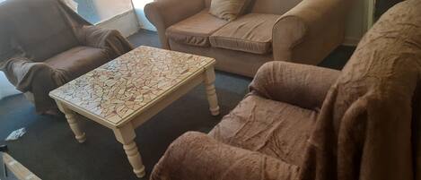 Basic Apartment, 1 Bedroom | Living area | 42-inch Smart TV with satellite channels, TV