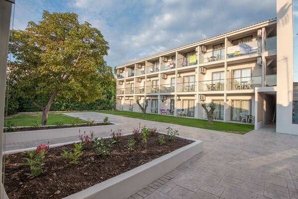 Exterior - Papillon (Zakynthos)