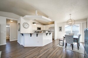 Dining - #HabitueHomes - True Blue Family Home - Near Park! (Meridian)