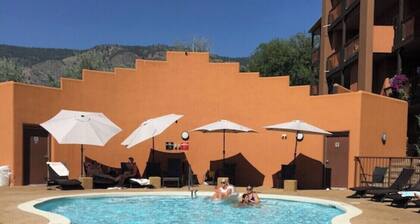 LAKESHORE VILLAS BEACH COWBOY VILLA