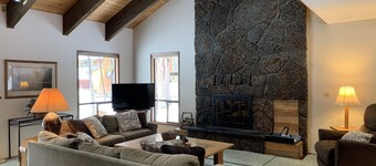 SM BBR home - Perfect for two families!