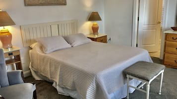 5 bedrooms, iron/ironing board, free WiFi, bed sheets