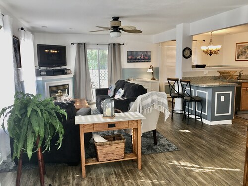 Rehoboth Beach-Luxury Villa-Linens Included