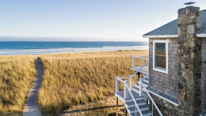 The Moonglow! A beautiful ocean view house in Biddeford!