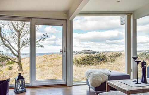 3 bedroom lovely home in Sirevåg