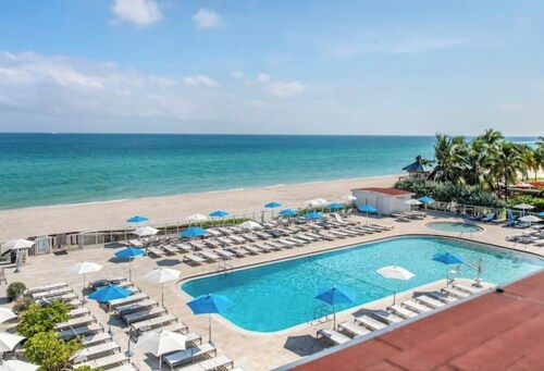 Enjoy this studio located in the worderful beaches of Sunny Isles Beach, Miami!