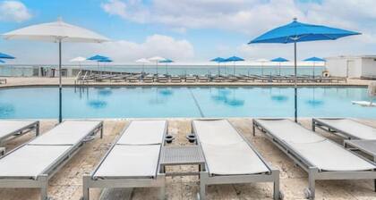 Enjoy this studio located in the worderful beaches of Sunny Isles Beach, Miami!