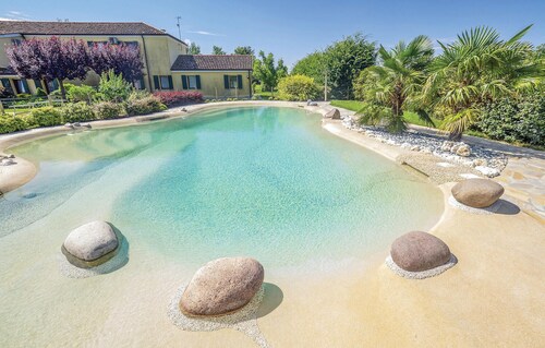 Nice home in Ariano nel Polesine