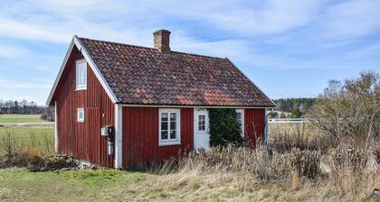 2 bedroom beautiful home in Söderåkra