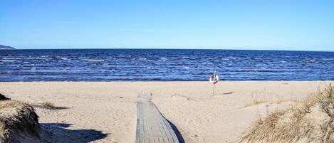 Beach nearby, fishing