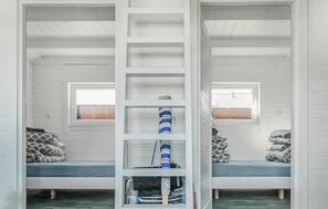 2 bedrooms, free WiFi - Amazing home in Jaroslawiec with WiFi (Jaroslawiec)