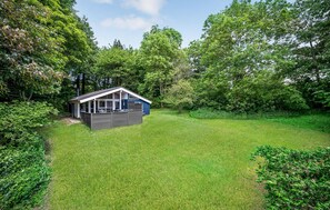 Exterior - Amazing home in Mårslet with WiFi (Mårslet)
