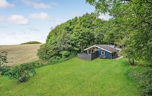 Exterior - Amazing home in Mårslet with WiFi (Mårslet)