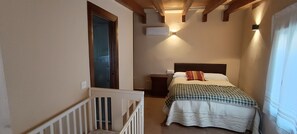 6 Schlafzimmer, Bügeleisen/Bügelbrett, Reisekinderbett, kostenloses WLAN