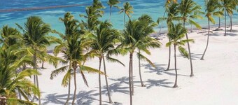 Exceptional Tropical Lush Villa with maid at Cap Cana