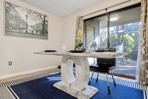 Interior - Getaway in Downtown Bellevue, WA (Bellevue)