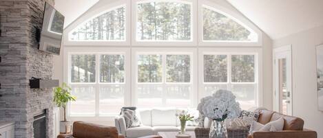 Téléviseur connecté, foyer