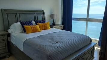 2 bedrooms, iron/ironing board, free WiFi, wheelchair access