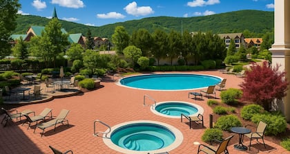 ★No Cleaning Fee★10% OFF★Walk To Mountain★Amenities+