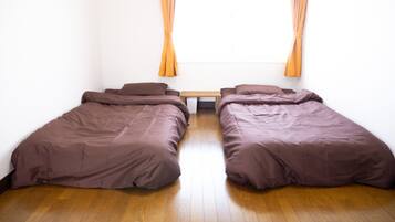 3 間睡房、書桌、免費 Wi-Fi、床單