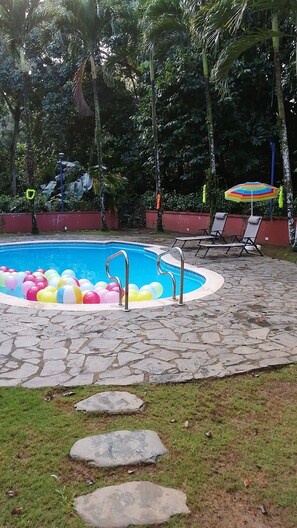 Outdoor pool - Villa Ysabel in Juan Adrian, Bonao. (Bonao)