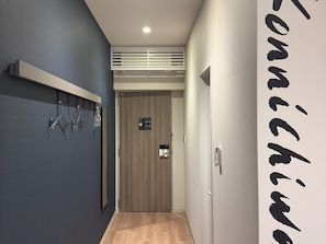 Superior Double Room | Down comforters, in-room safe, desk, iron/ironing board - Travelodge Kyoto Shijo Omiya (Kyoto)