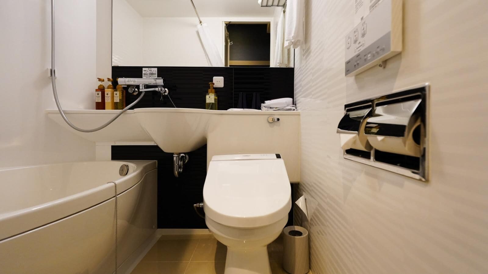 Photo - Travelodge Kyoto Shijo Omiya