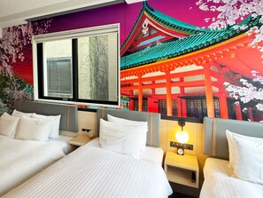 Family Quadruple Room | In-room safe, desk, iron/ironing board, free WiFi - Travelodge Kyoto Shijo Omiya (Kyoto)