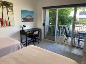 2 Schlafzimmer, Schreibtisch, Bügeleisen/Bügelbrett, kostenloses WLAN