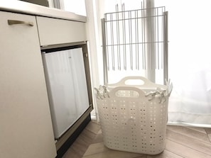 Apartment, Non Smoking | Laundry