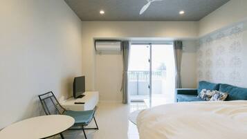 Grand blue 102, Non Smoking | 1 bedroom, down comforters, free WiFi, bed sheets