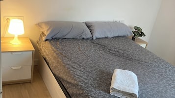 2 bedrooms, free WiFi, bed sheets