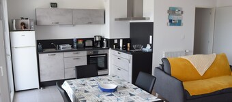 Superb T3 apartment in a quiet location overlooking the port of Crouesty